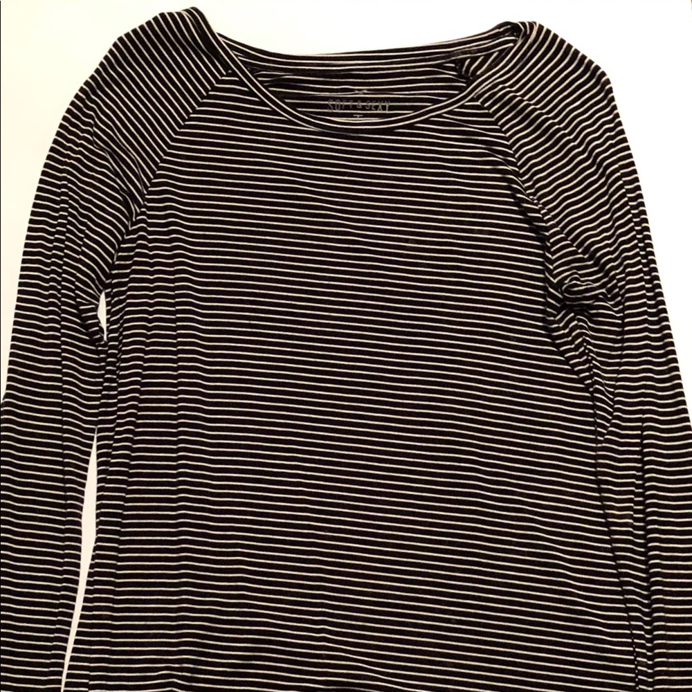 American Eagle Top